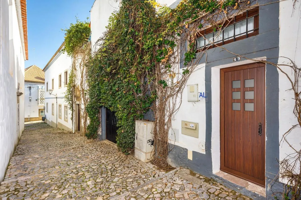 Apartment Galeria Guesthouse Tavira Portugal